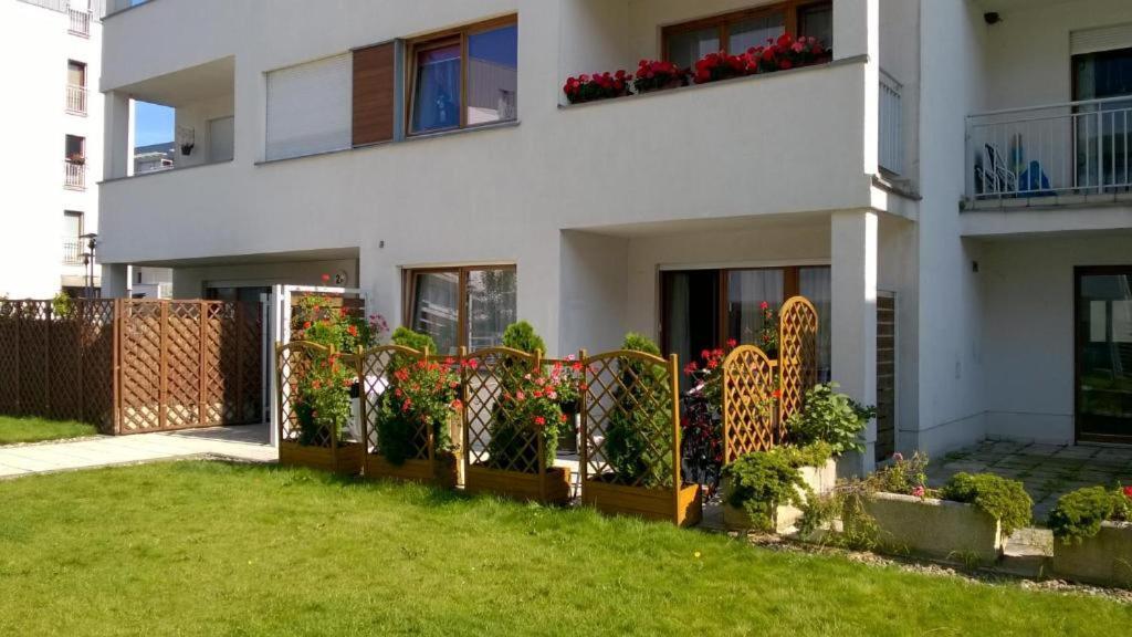 Swinoujscie Platan Patio 2- Berry Apartments Eksteriør bilde
